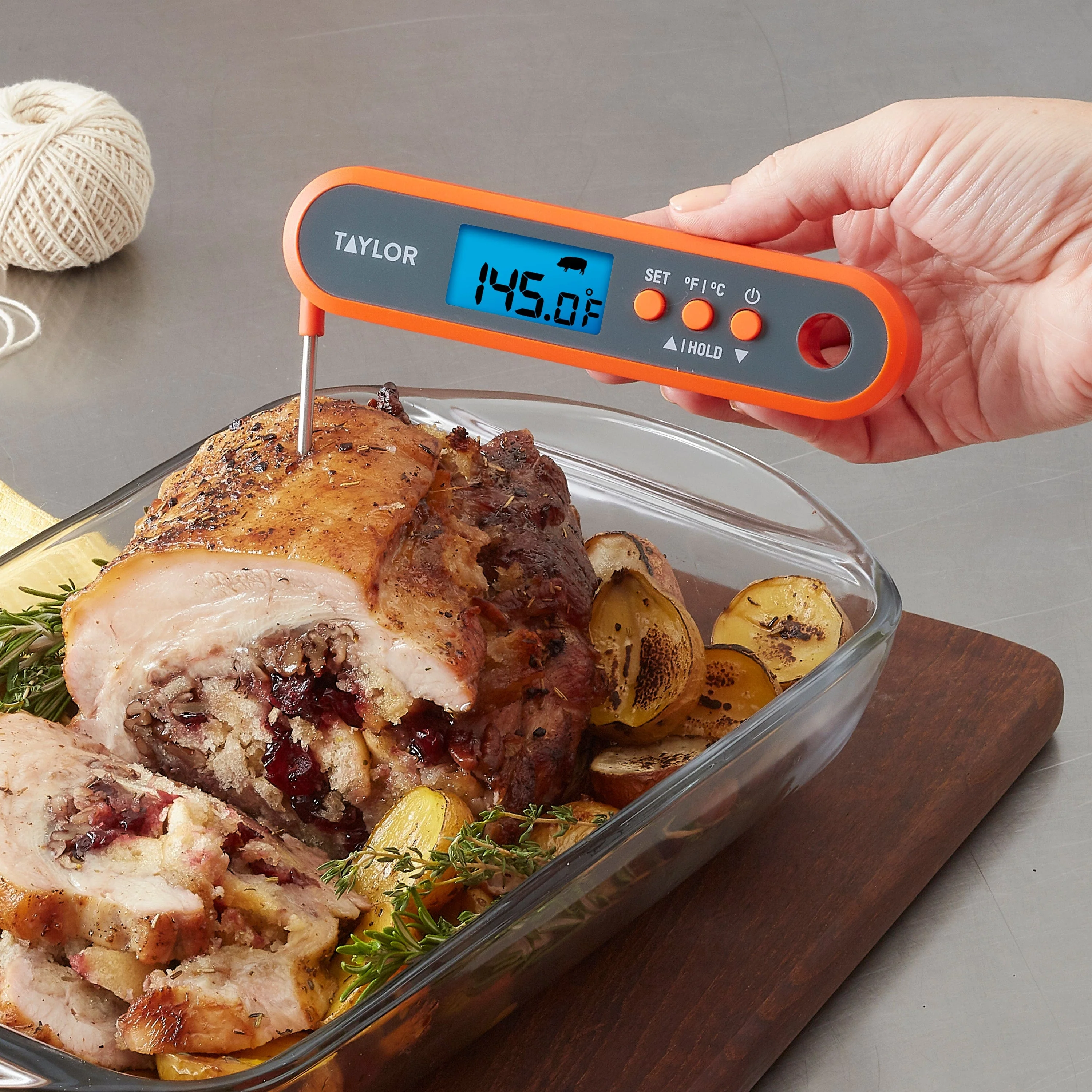 Digital Waterproof Thermometer, with a Folding Probe 4 Digital Waterproof Thermometer, with a Folding Probe